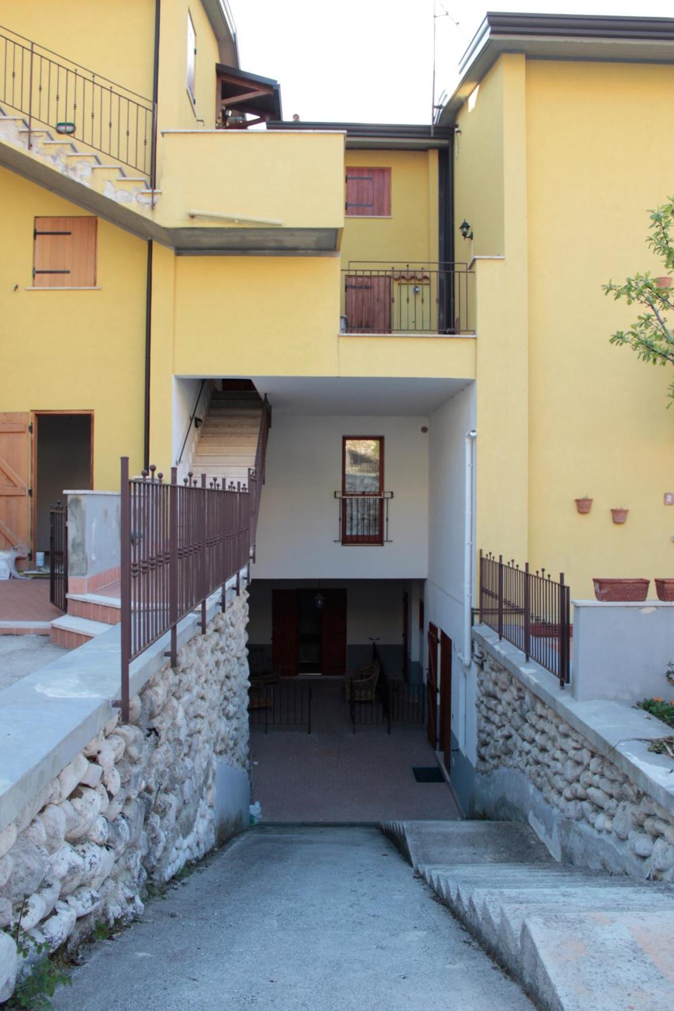 바레아 4Flats In Orto Di Venanzio 아파트 외부 사진