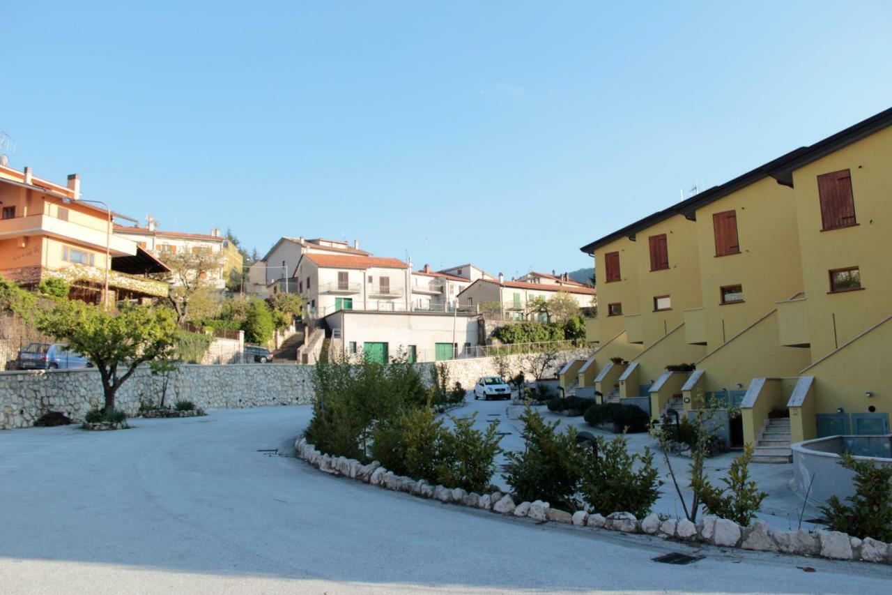 바레아 4Flats In Orto Di Venanzio 아파트 외부 사진
